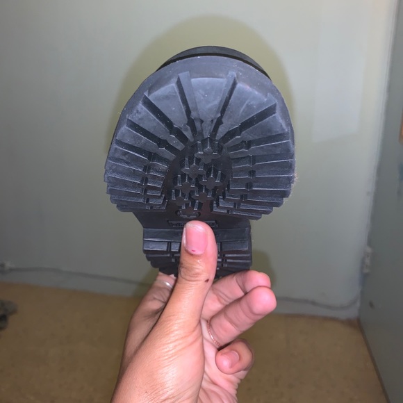 Toddlers Timberlands BRAND NEW! Size7 - Picture 4 of 7